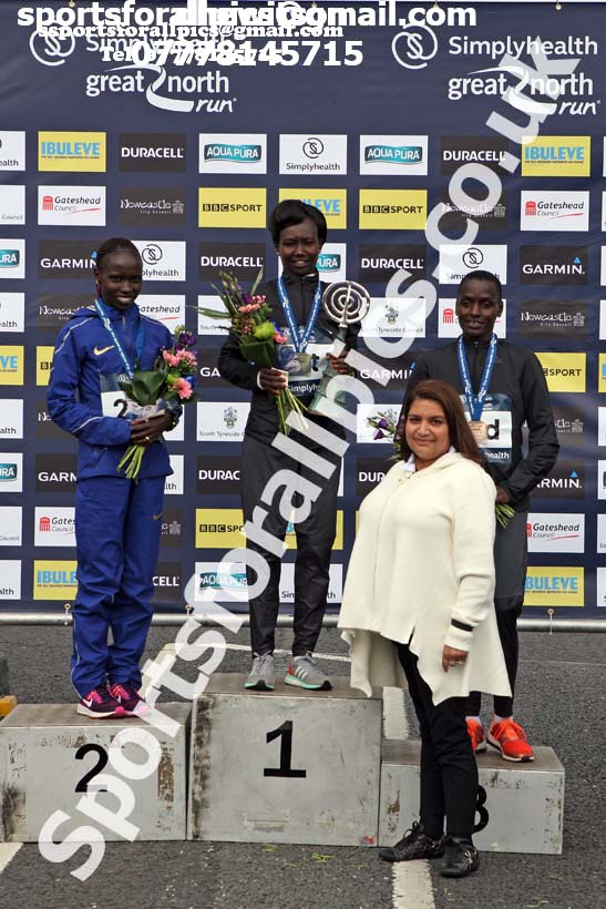 Womens Great North Run, 2017 Simplyhealth Great North Run. Photo: David T. Hewitson/Sports for All Pics